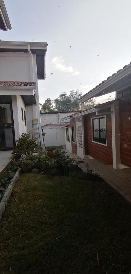 Casatodosantos Bed and Breakfast Κουένκα Εξωτερικό φωτογραφία